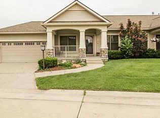 5185 Sunridge Dr, Pleasant Hill, IA 50327