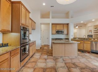 10606 E John McNair Pl, Tucson, AZ 85747