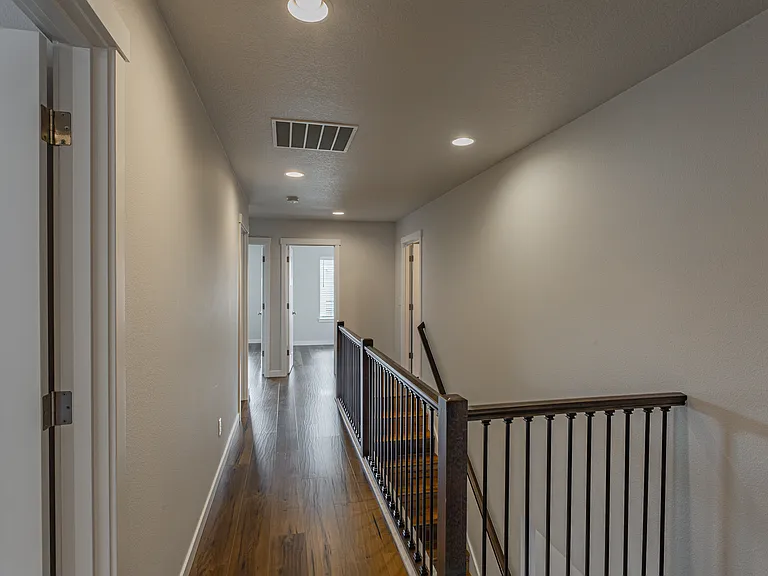 4768 NW Huserik Dr — Photo 15