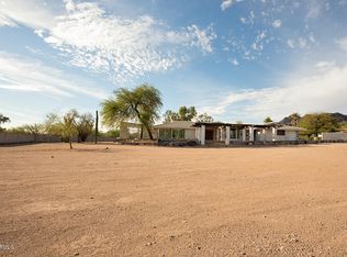 6102 N Palo Cristi Rd, Paradise Valley, AZ 85253