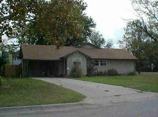 1022 Skelly St, El Dorado, KS 67042