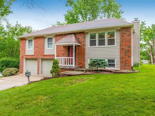 4003 S Woodbury St, Independence, MO 64055