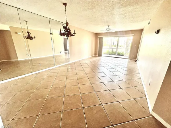 738 Landover CIR #102, NAPLES, FL 34104