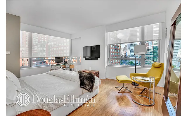 Rented by Douglas Elliman | media 3