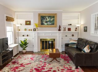 2190 Kerrwood Rd, Cleveland Heights, OH 44118