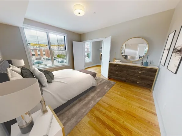 81 Chestnut Hill Ave #1R, Brighton, MA 02135