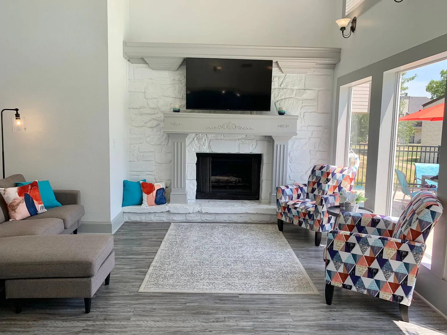 Quail Hollow Apartments — Photo 4