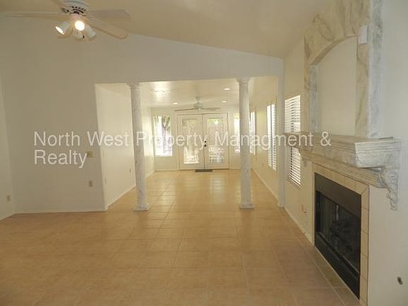 3rd image of 7931 N Panamint Dr