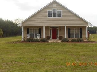 526 Ryles Rd S, Philadelphia, MS 39350