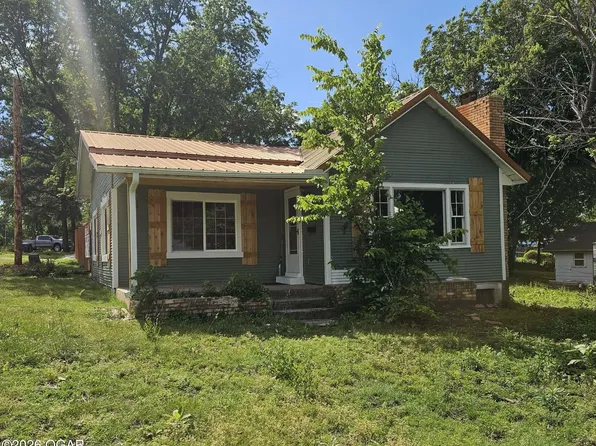 1835 Cherokee Ave, Baxter Springs, KS 66713