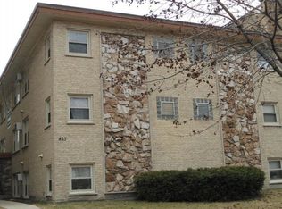 425 S Kenilworth Ave #GNW, Oak Park, IL 60302