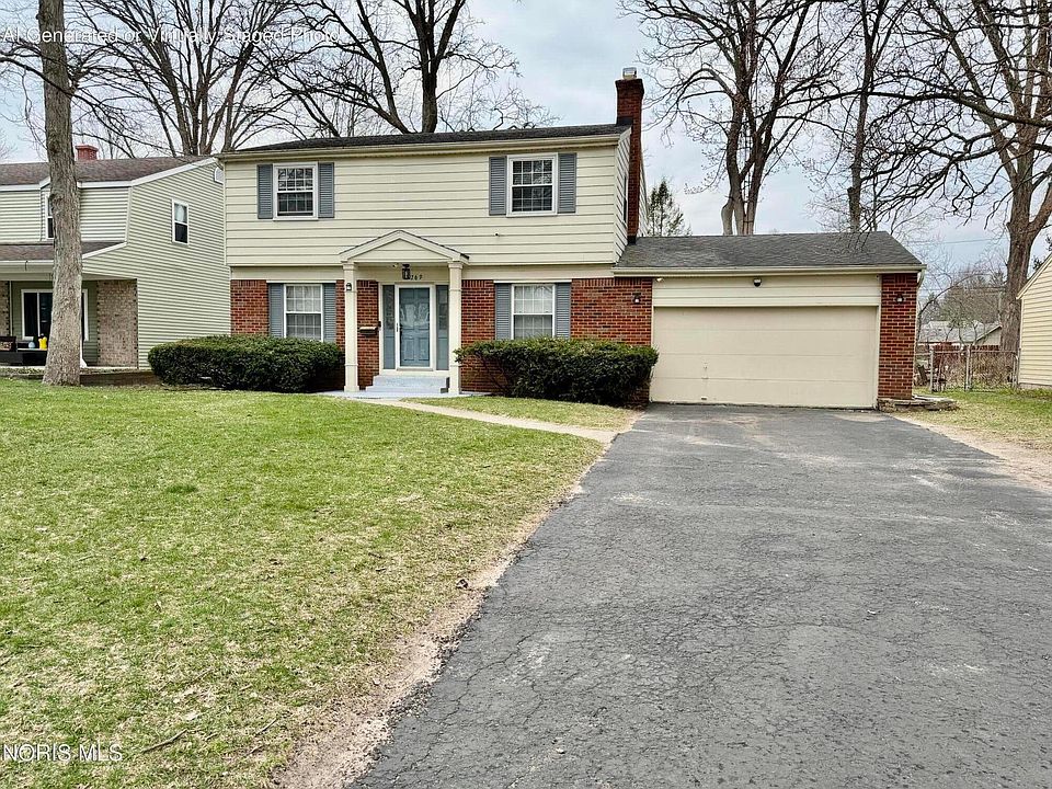 1st image of 3769 Sylvan Wood Dr
