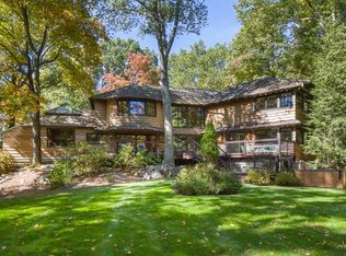 12 Frog Rock Rd, Armonk, NY 10504