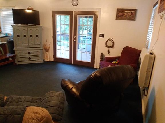 5th image of 886 County Road 102