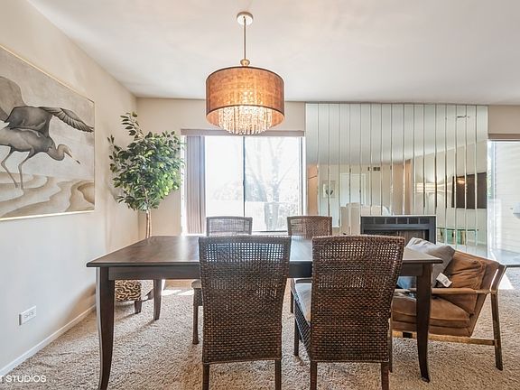 3rd image of 3050 Pheasant Creek Dr APT 206