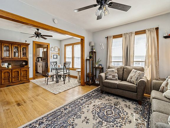 5th image of 410 1st St S