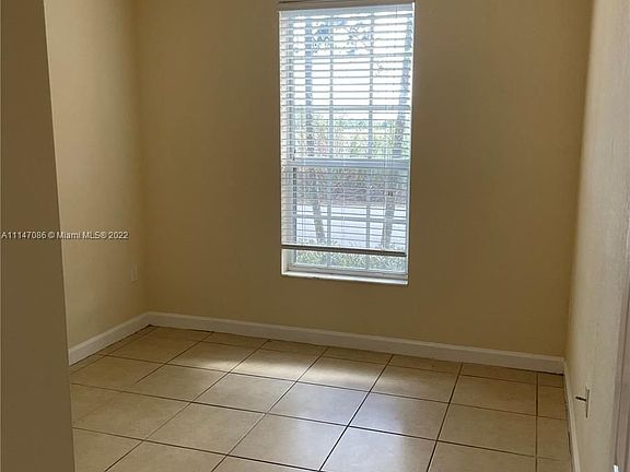 5th image of 17025 SW 96th St #17025