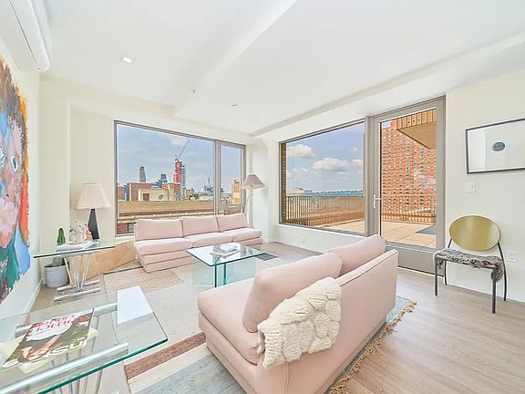 3rd image of 521 W 134th St #Penthouse A