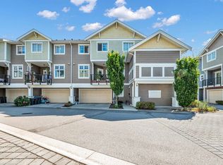 1135 Ewen Ave #12, New Westminster, BC V3M5E3