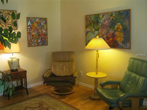 5th image of 8026 Victoria Falls Cir