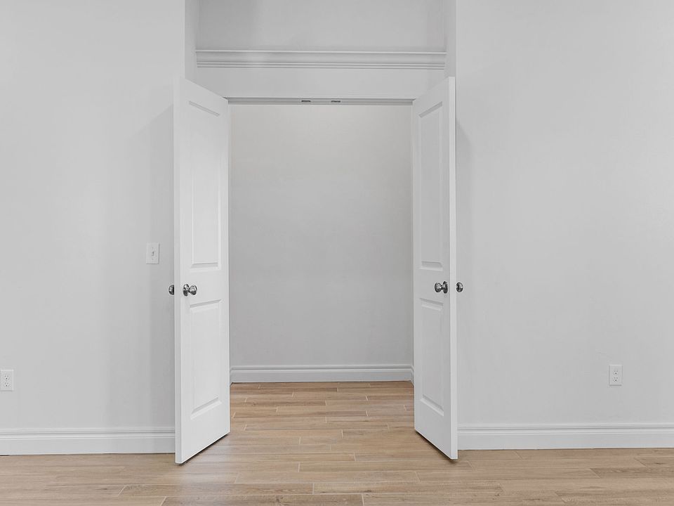 1st image of 4720 Stelens Ct