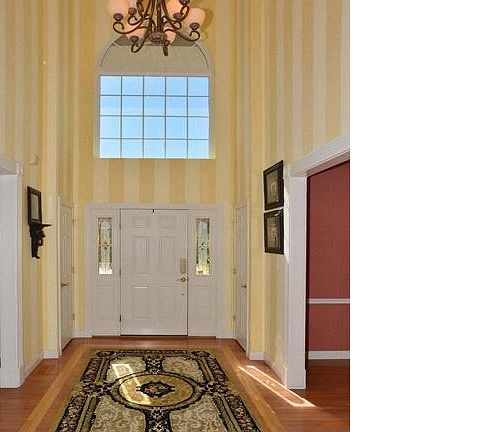 2nd image of 1658 Whispering Hollow Ct