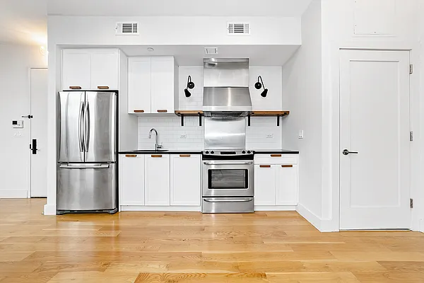 Rented by MNS | media 68