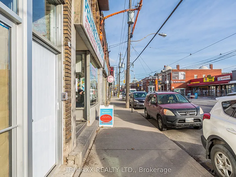 1220 King St W #A — Photo 31