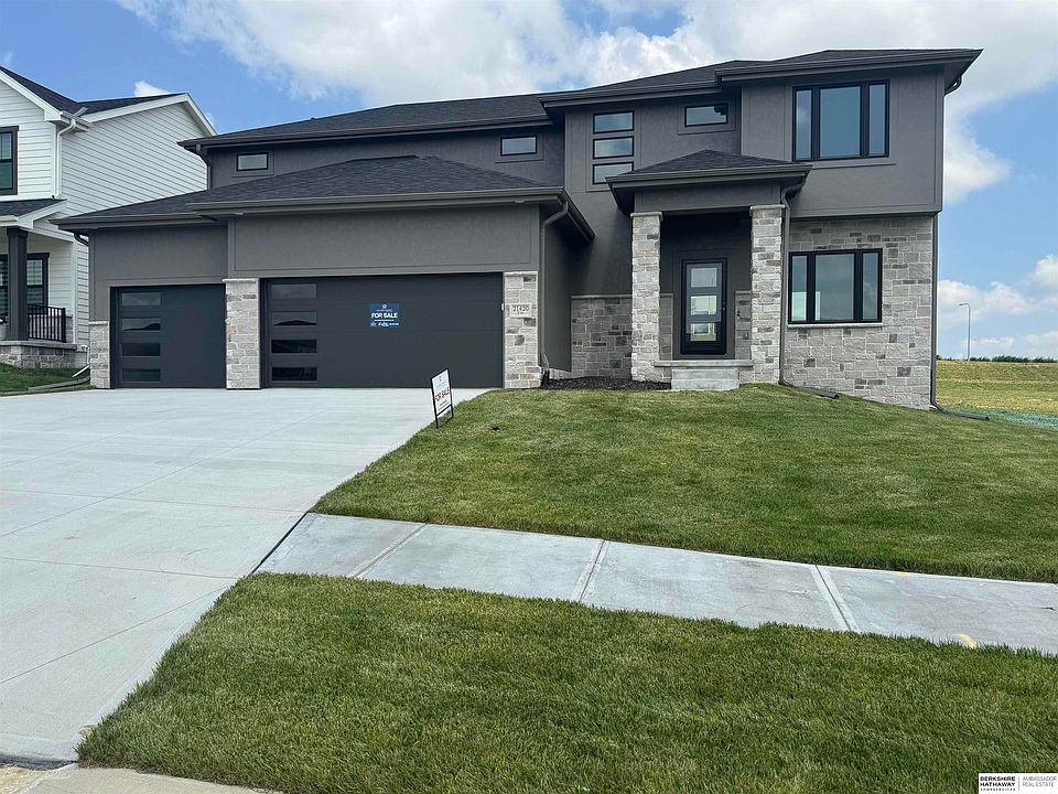 1st image of 21420 Z St