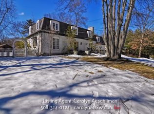 17 Coach Ln, Westwood, MA 02090