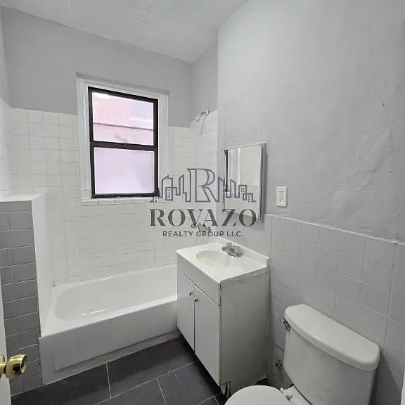 160 Ellis Ave #208A — Photo 6