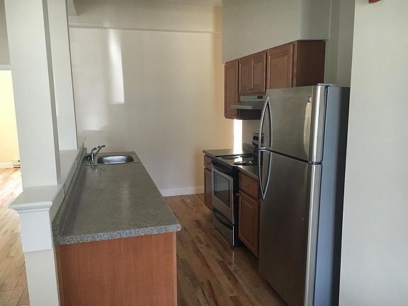 4th image of 66 W Hollis St