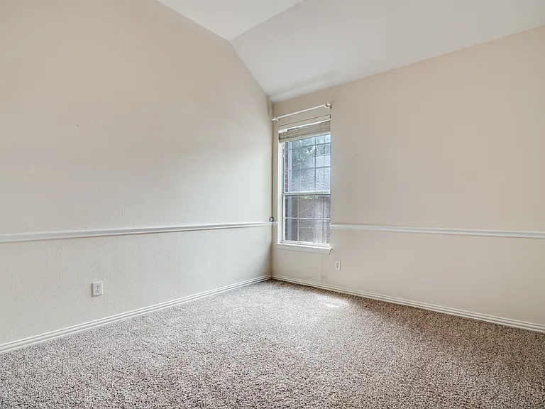 17719 Misty Grove Dr — Photo 13