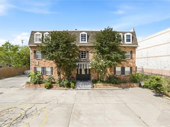 4735 Government St APT 215, Baton Rouge, LA 70806