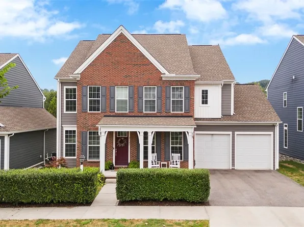 2121 Cranford Ln, Bridgeville, PA 15017