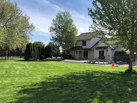 2nd image of 45102 E Alderbrook Ct