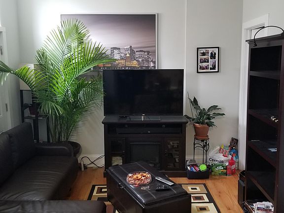 2nd image of 2482 S Blue Island Ave APT 1R