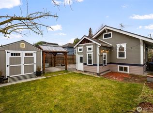 1118 McKenzie Ave, Bremerton, WA