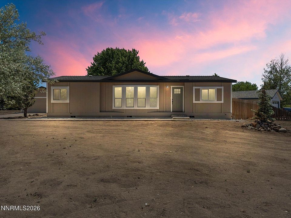 1st image of 3885 Toucan Ct