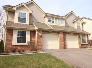 731 Whisperwood Trl, Fenton, MI 48430