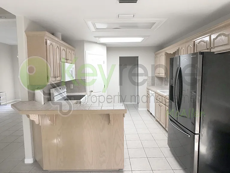 1918 Fawn Cir — Photo 11