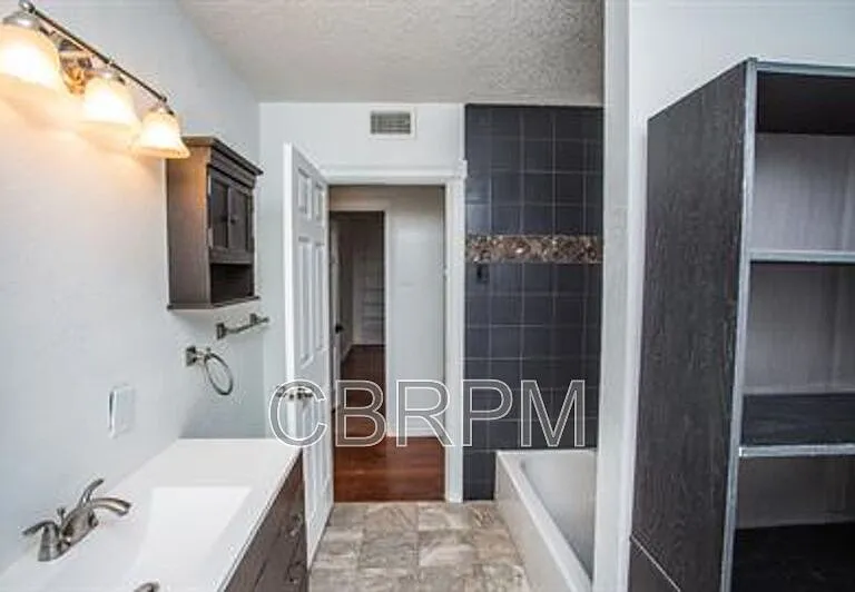 1602 Avenue X #FRONT — Photo 10