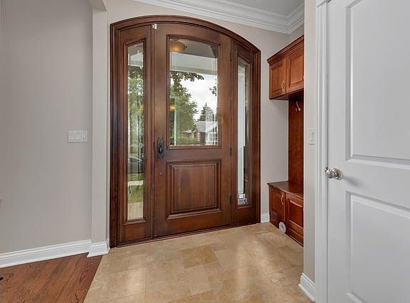 2nd image of 337 S Ashland Ave