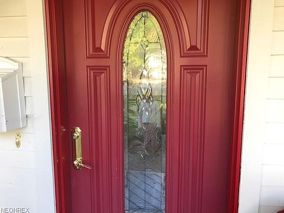 2nd image of 280 Crestwood Dr
