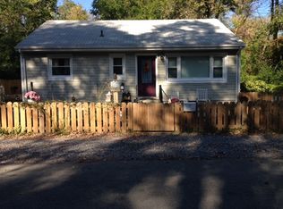 106 Arlington St, Ashland, VA 23005