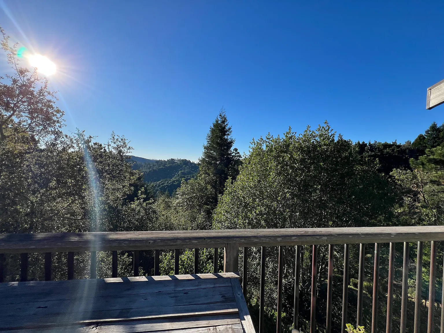 379 Drakes View Dr — Photo 2