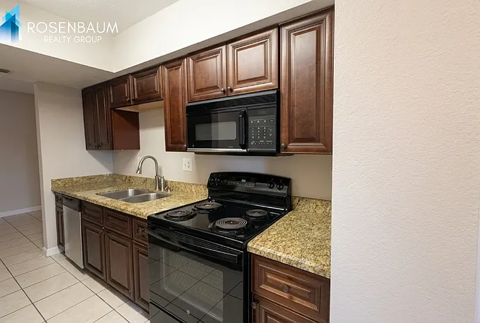 410 E 9th Ave #20 — Photo 4