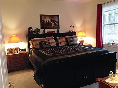 4th image of 377 Victoria Dr #377