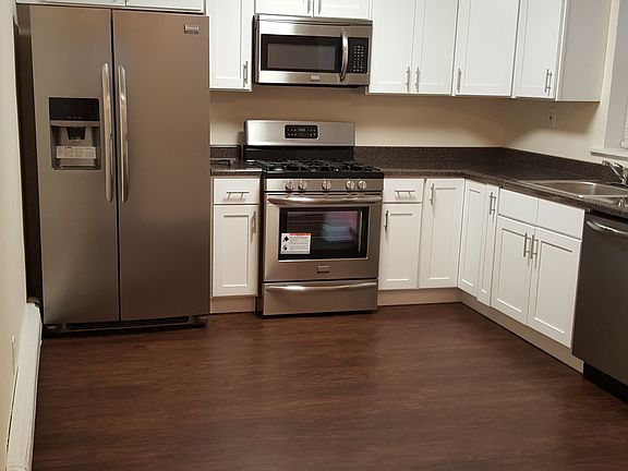 2nd image of 2249 47th Street # Fl 1T