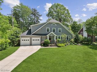 2709 Southington Rd, Shaker Heights, OH 44120